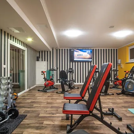 Bragi - Odins Blick 15 - Direkt Am Privatstrand, Mit Sauna Und Garten Lejlighed Lobbe