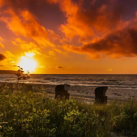 Bragi - Odins Blick 15 - Direkt Am Privatstrand, Mit Sauna Und Garten * Lobbe